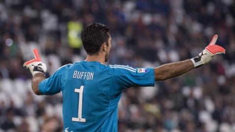 Буффон стал лидером среди итальянцев по количеству матчей в ЛЧ