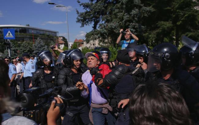 Генпрокуратура Румунії розслідує дії поліції під час мітингу у Бухаресті