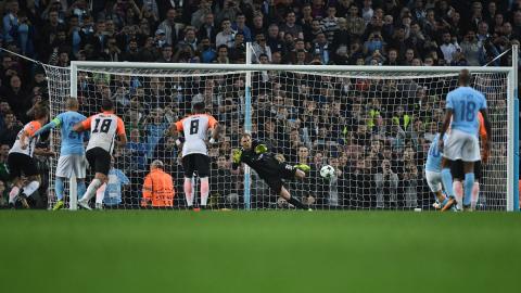 Пятов лидирует по количеству сэйвов в стартовых турах Лиги чемпионов