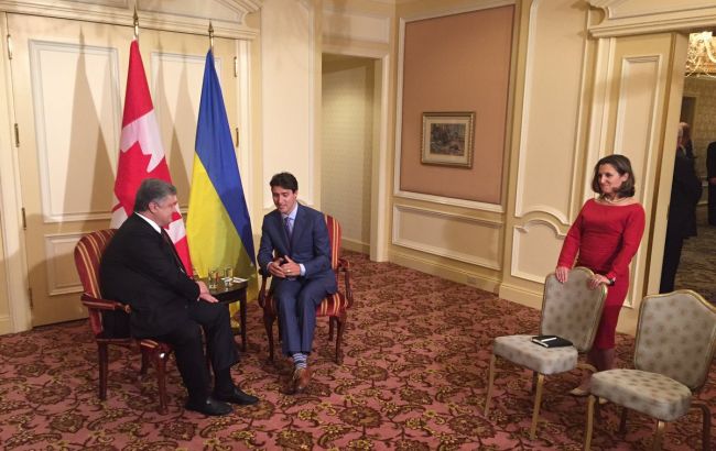 Порошенко почав зустріч з прем'єром Канади