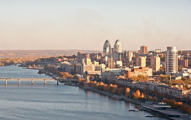 У Дніпрі чутно вибухи. Триває повітряна тривога