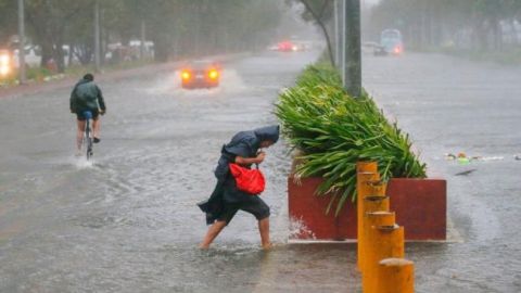 На побережье Китая обрушился мощный тайфун