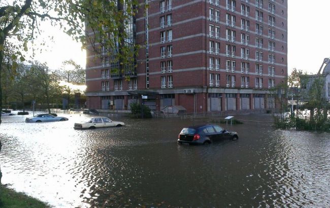 В Берлине ввели режим чрезвычайной ситуации из-за урагана "Герварт"