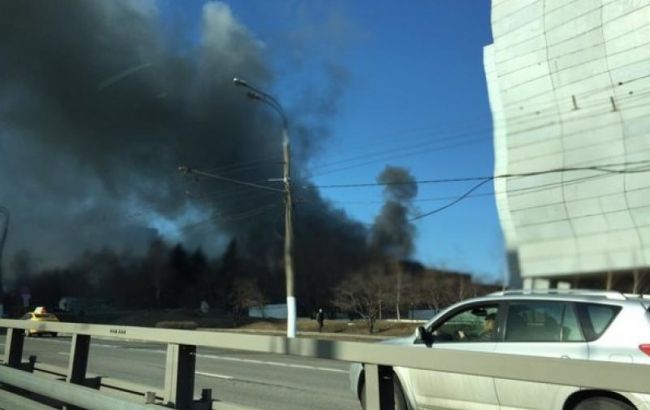 В Москве произошел пожар на складе площадью 1500 кв. м