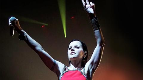 Померла солістка групи Cranberries Долорес О'Ріордан