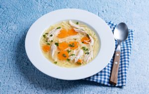 Італійський трюк, який зробить ваш домашній суп ароматним, як у ресторані