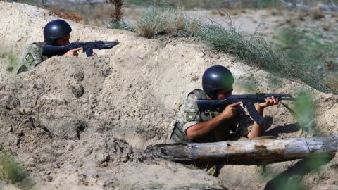 На Донбассе в результате обстрелов погиб военный