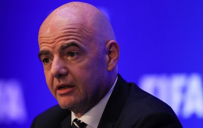 Президента ФІФА допитала прокуратура Швейцарії: в чому його звинувачують