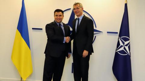 Клімкін зустрівся з генсеком НАТО