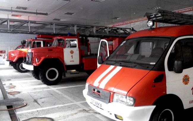У центрі Києва в торговому центрі сталася пожежа, 150 осіб евакуйовано