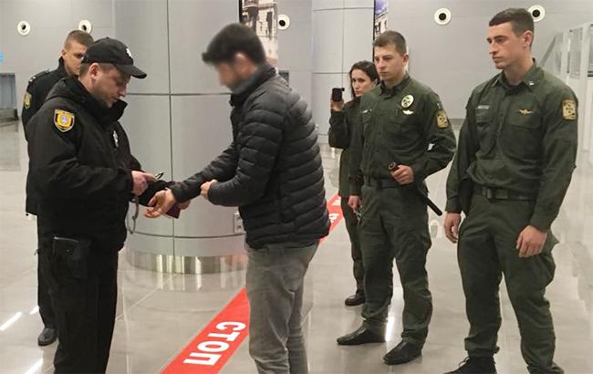В Одессе задержали гражданина Турции, которого разыскивали за контрабанду наркотиков