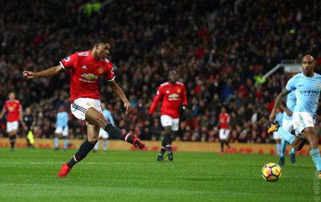 Футбольна асоціація Англії розслідує сутичку під час манчестерського дербі