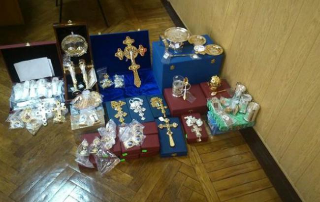 У Луганській обл. ліквідовано канал контрабанди коштовностей через лінію розмежування, - СБУ