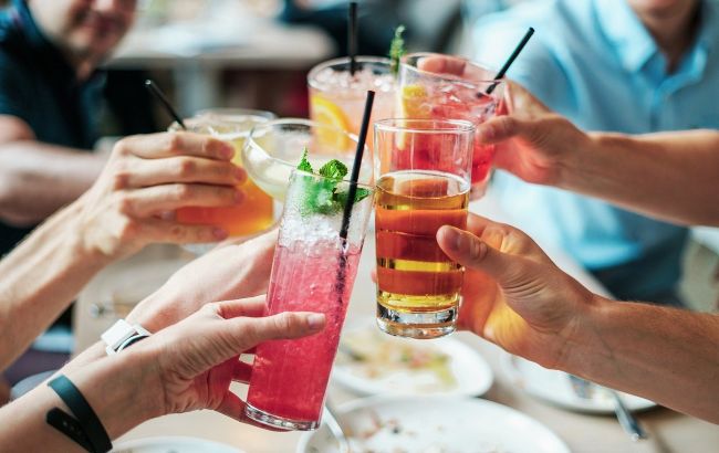 Названы самые полезные виды алкоголя: можно пить хоть каждый день