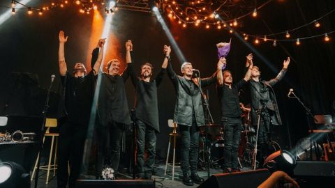 Арсен Мирзоян сыграл  unplugged в столичном клубе Atlas (фото)