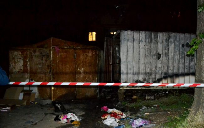В Одессе на пожаре в частном гараже погибли 2 человека