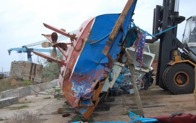 Рятувальники дістали тіла двох загиблих із затонулого під Одесою катери