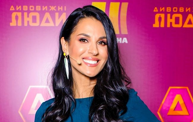 Чудо, как хороша: Маша Ефросинина восхитила кружевным нарядом (видео)