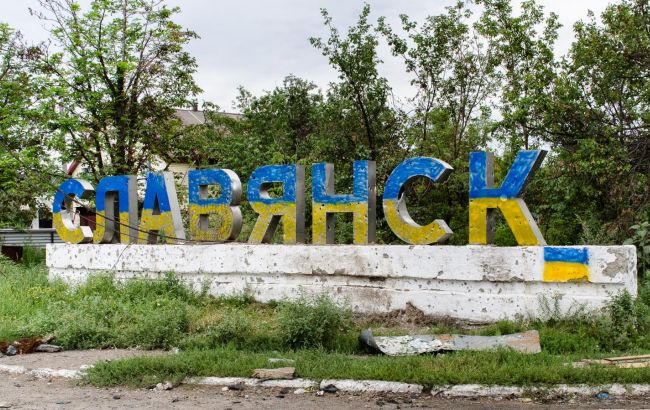 На митинге в Донецке пригрозили отвоевать Славянск