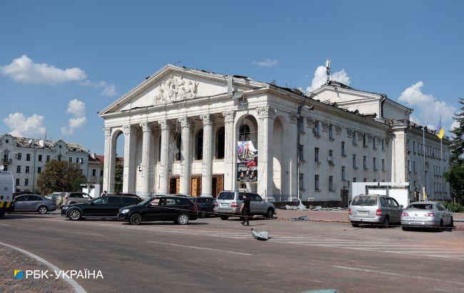 Удар по драмтеатру в Чернигове: в российской ракете нашли комплектующие из США