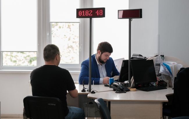 ЦНАПы Киева начали выдавать важные документы на недвижимость: что изменилось