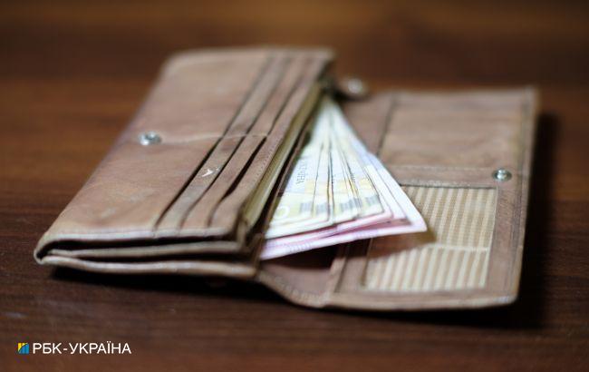 На скільки зростуть зарплати українців цього року: прогноз НБУ