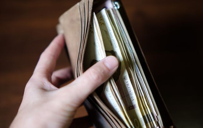 В уряді пояснили стрибок зарплат в Україні