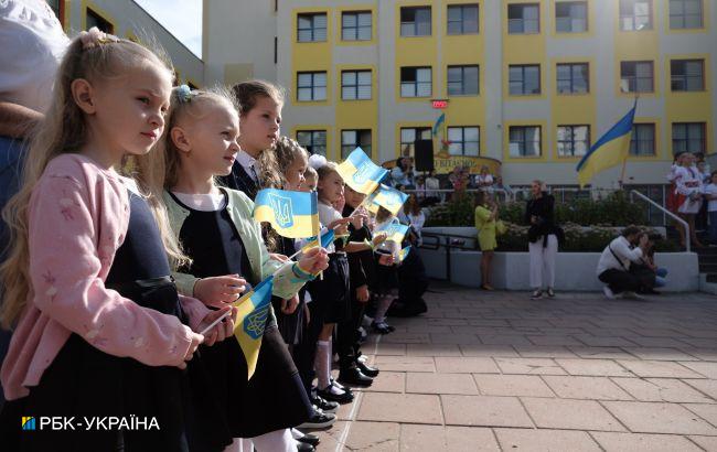 В Киеве "заминировали" все средние школы на День знаний