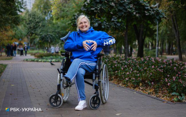 "Я такой, как ты". Как волонтеры FRIDA Ukraine при поддержке Программы развития ООН помогают пострадавшим от мин и обстрелов