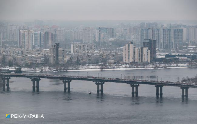 Аномально теплая погода: в Киеве зафиксировали второй подряд температурный рекорд