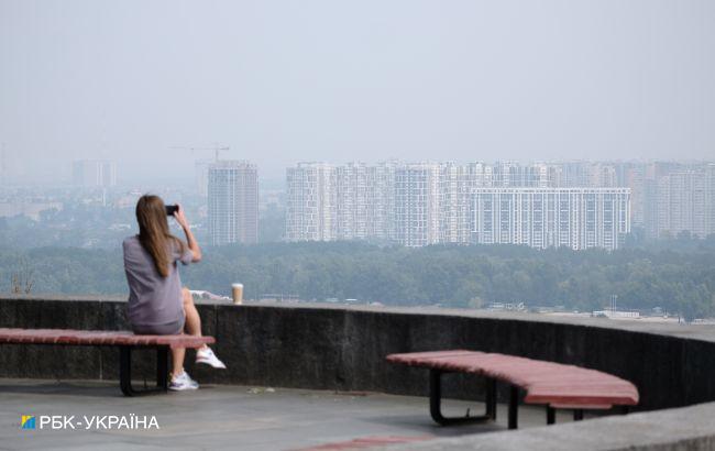 Киев снова затянуло едким дымом