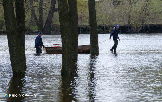 Уровень воды снова поднялся: что известно о ситуации с паводком в Киеве
