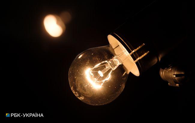 Как сегодня будут выключать свет в Киеве: ответ ДТЭК