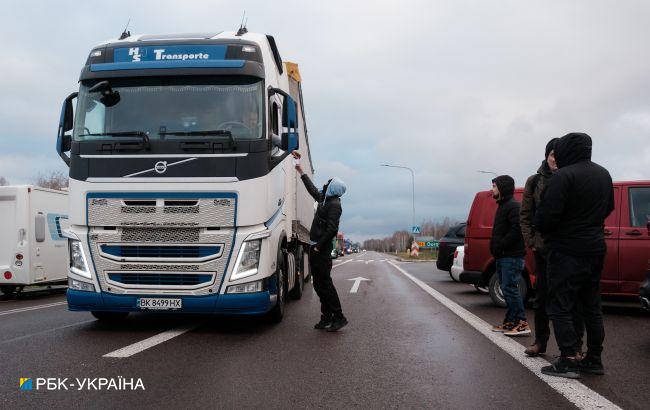 Втрати України від блокади західних кордонів можуть сягнути 1,5 млрд доларів, - НБУ