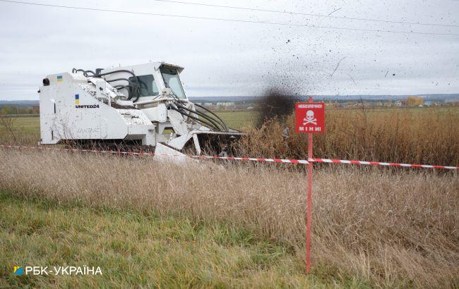 У ДСНС показали знищення 500 кг авіабомби у Запорізькій області (відео)