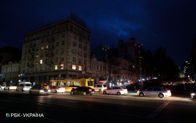 Київ готується до зими. Як працюватимуть метро, школи, лікарні в разі блекауту