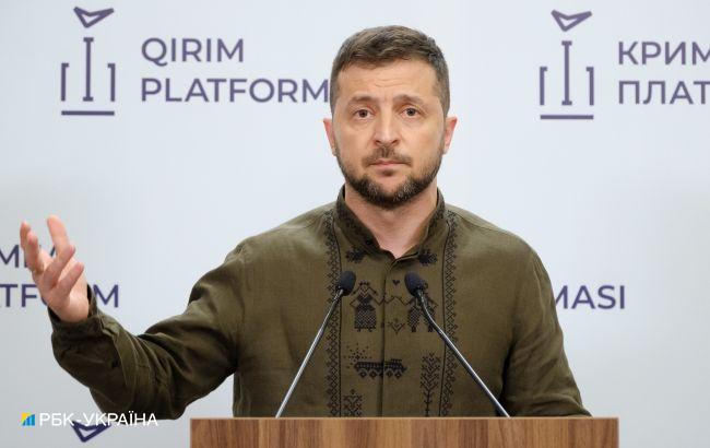 Зеленский на саммите ЕС попросит еще оружия и продвижения заявки на вступление, - Reuters