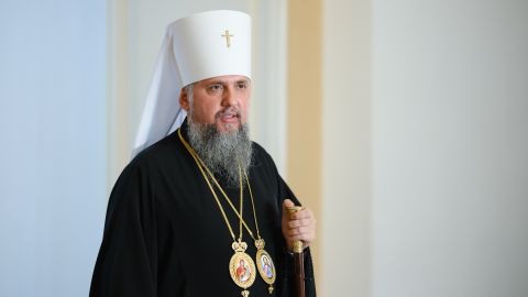 Епіфаній розповів, чи буде церква благословляти одностатеві пари