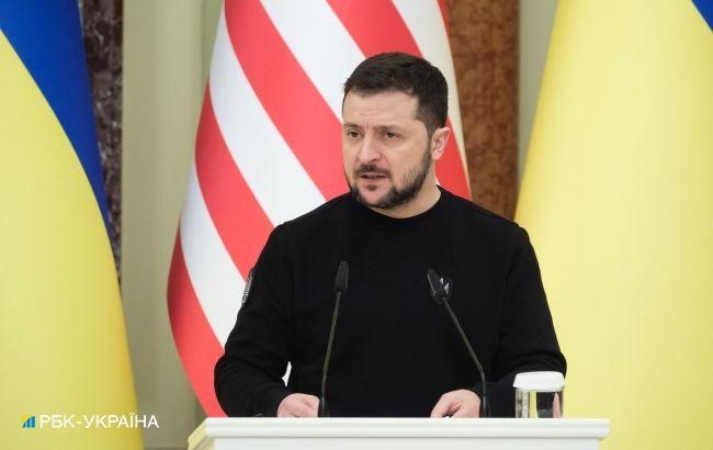 Сегодняшний визит Байдена в Украину самый важный за всю историю отношений, - Зеленский