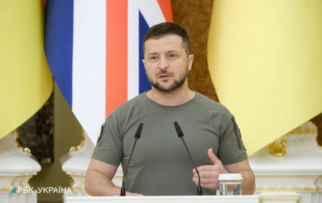 Зеленський через півроку війни скасував українську делегацію в ТКГ