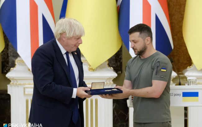 Чи може Захід почати говорити про компроміси з Росією: відповідь Зеленського і Джонсона