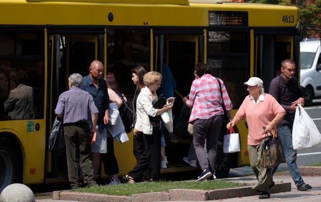 В Киеве собираются поднять проезд в транспорте до 30 гривен: что известно
