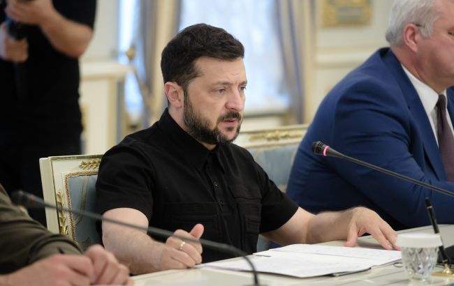 Зеленський схвалив збільшення видатків на оборону на 325 млрд гривень