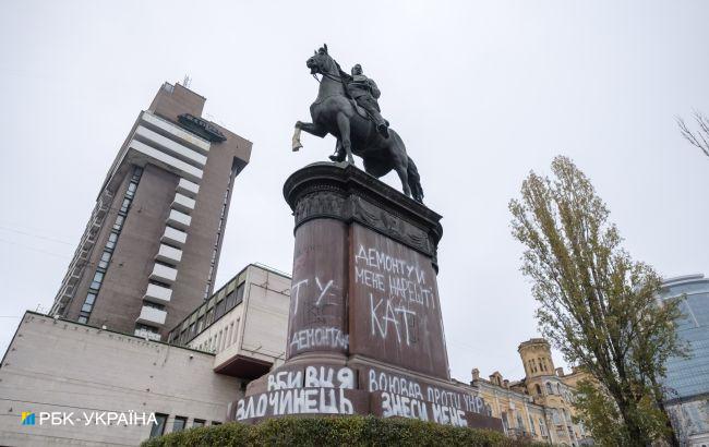 Минкульт хочет ускорить процесс демонтажа памятников Пушкину и Щорсу в Киеве
