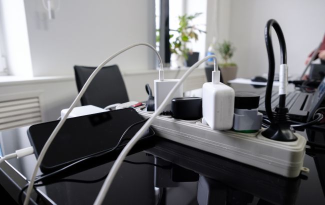 После отмены налогов в Украину завезли более 2 миллионов разного типа аккумуляторов