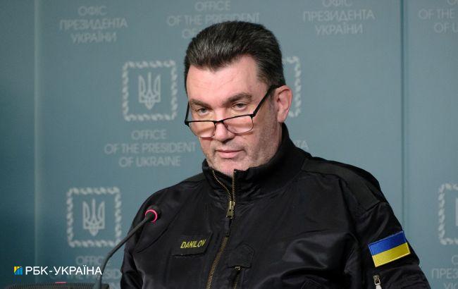 Данилов резко прокомментировал позицию Шольца по передаче Украине танков Leopard 2