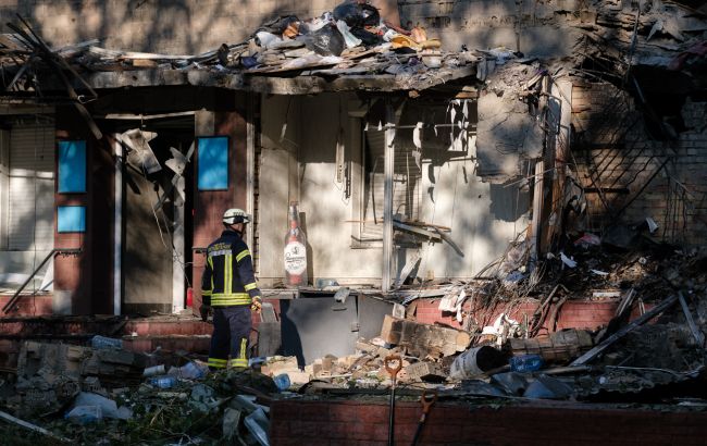 Відділення "Нової пошти" постраждали через атаку по Києву: що буде з посилками