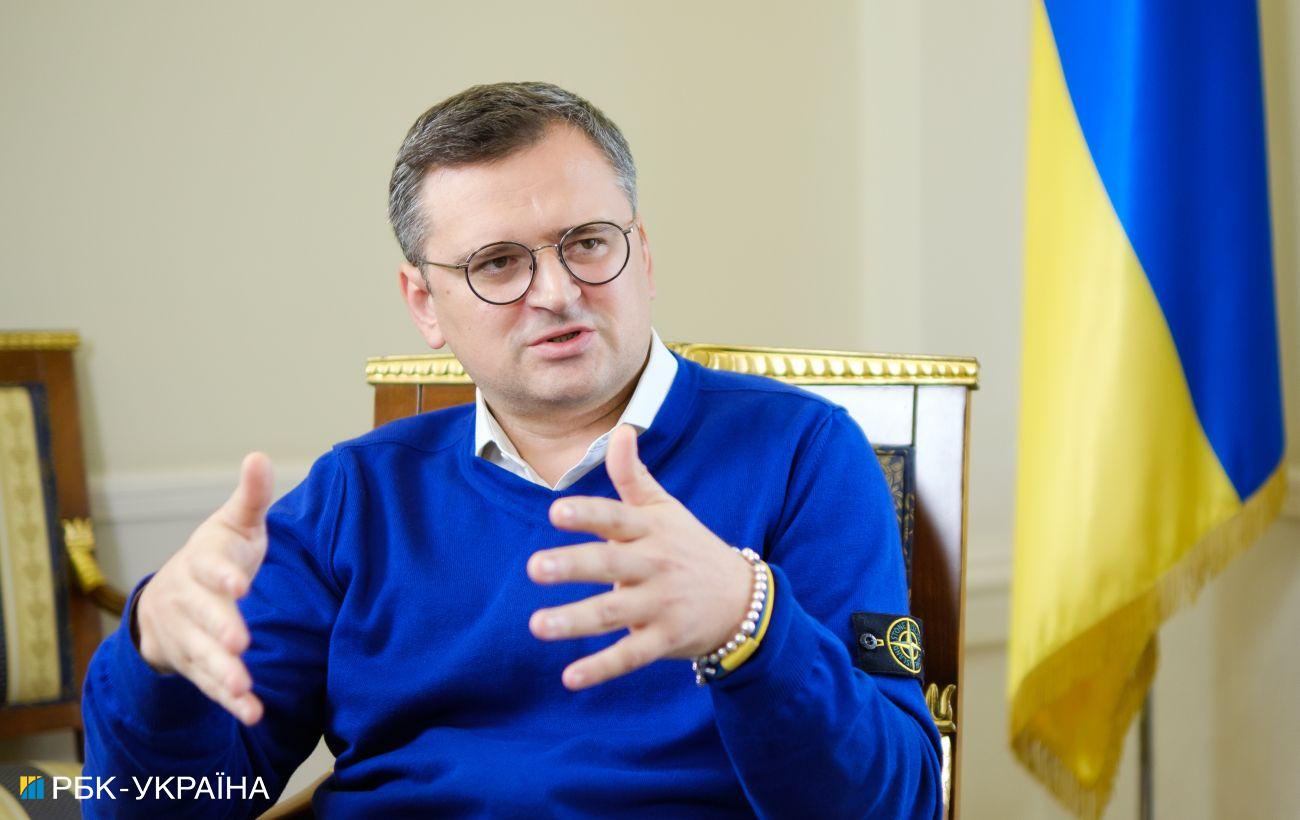 Киев покидают дипломаты