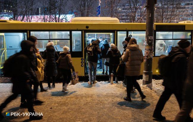 В Киеве между Демеевской и Лыбидской запустят автобус: какая схема движения