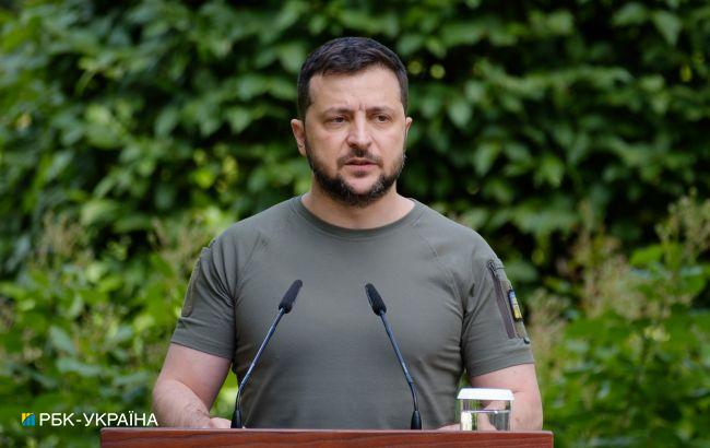 Зеленський спростував фейк про свій стан та нагадав про вік Путіна